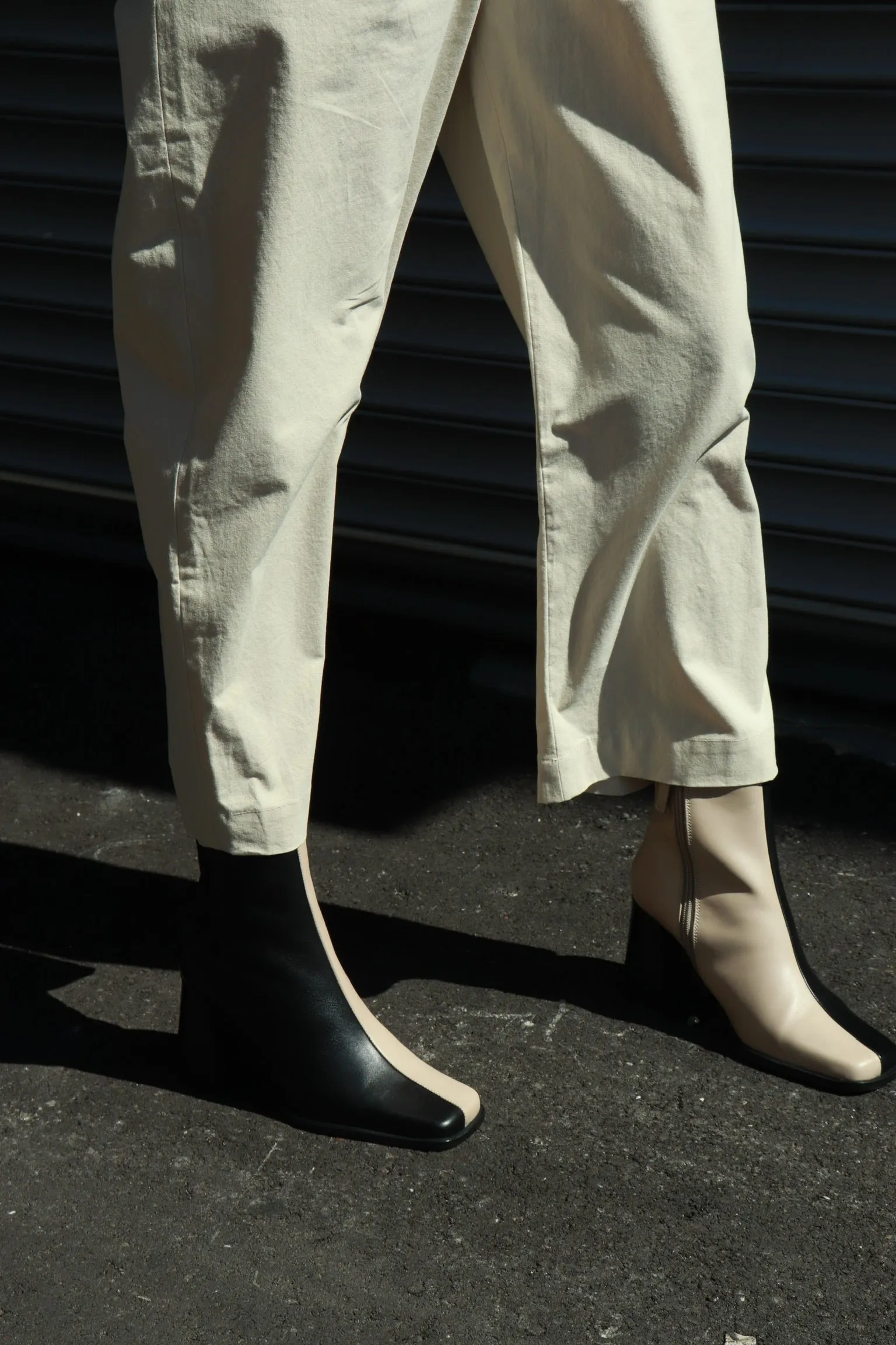 curve legged trouser