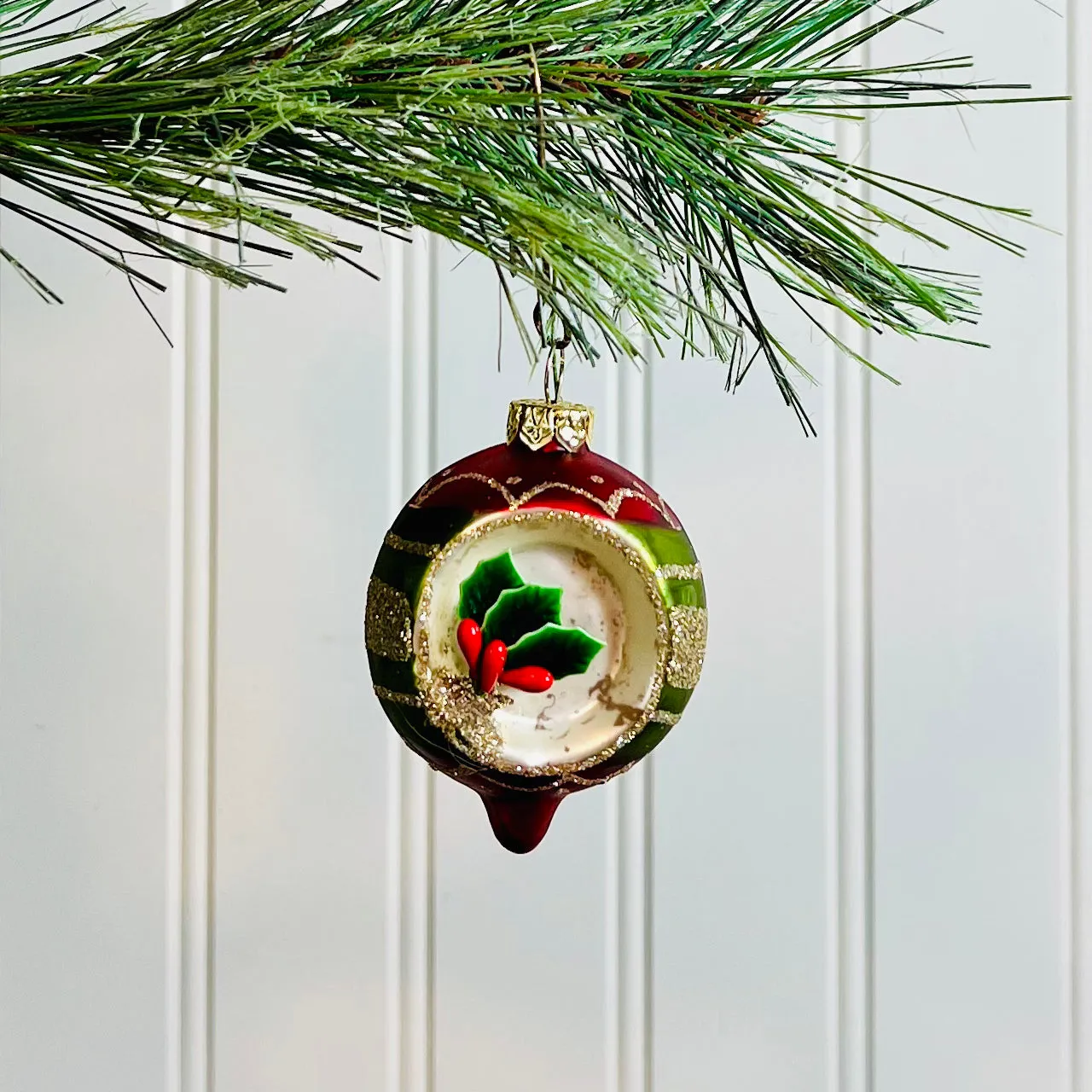 Holly Berry Indent Ornament