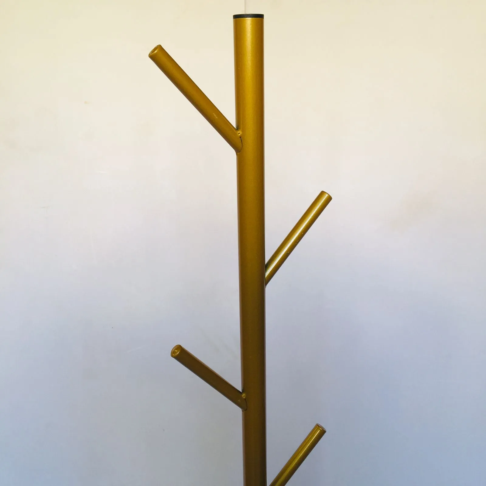 X - Style Tree Shaped Coat Stand Floor Standing Metal Rack With 8 Hangers With Metal Base